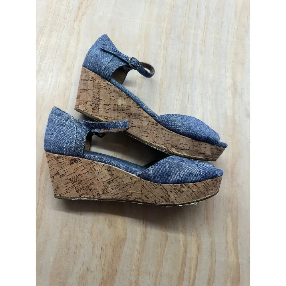 TOMS Womens Blue Chambray Cork Platform Wedge Sandals Ankle Strap Size 9.5